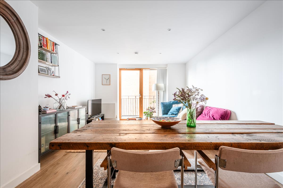 Property Image 45e1f550-5eff-40f0-afe2-15ea8ed4c895