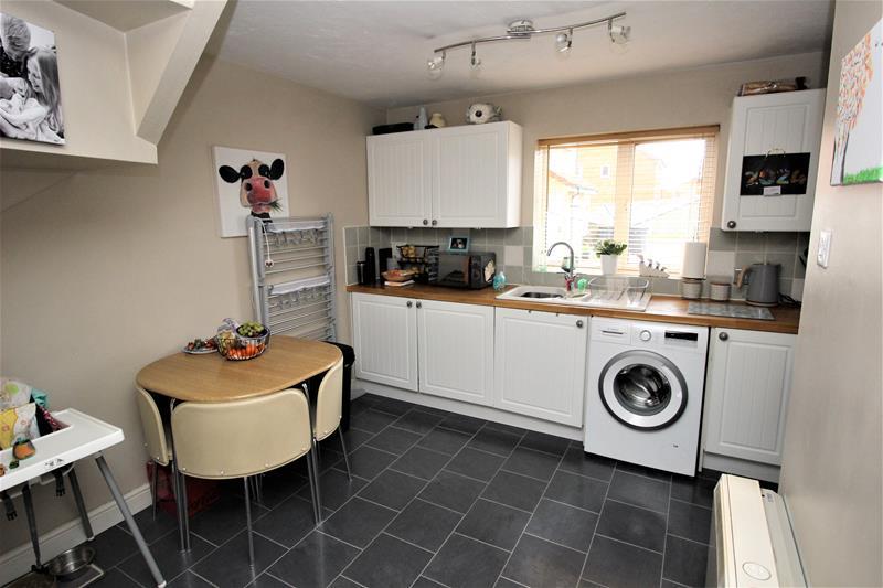 Property Image 45e27c56-c775-4032-83cb-e08b967305e6
