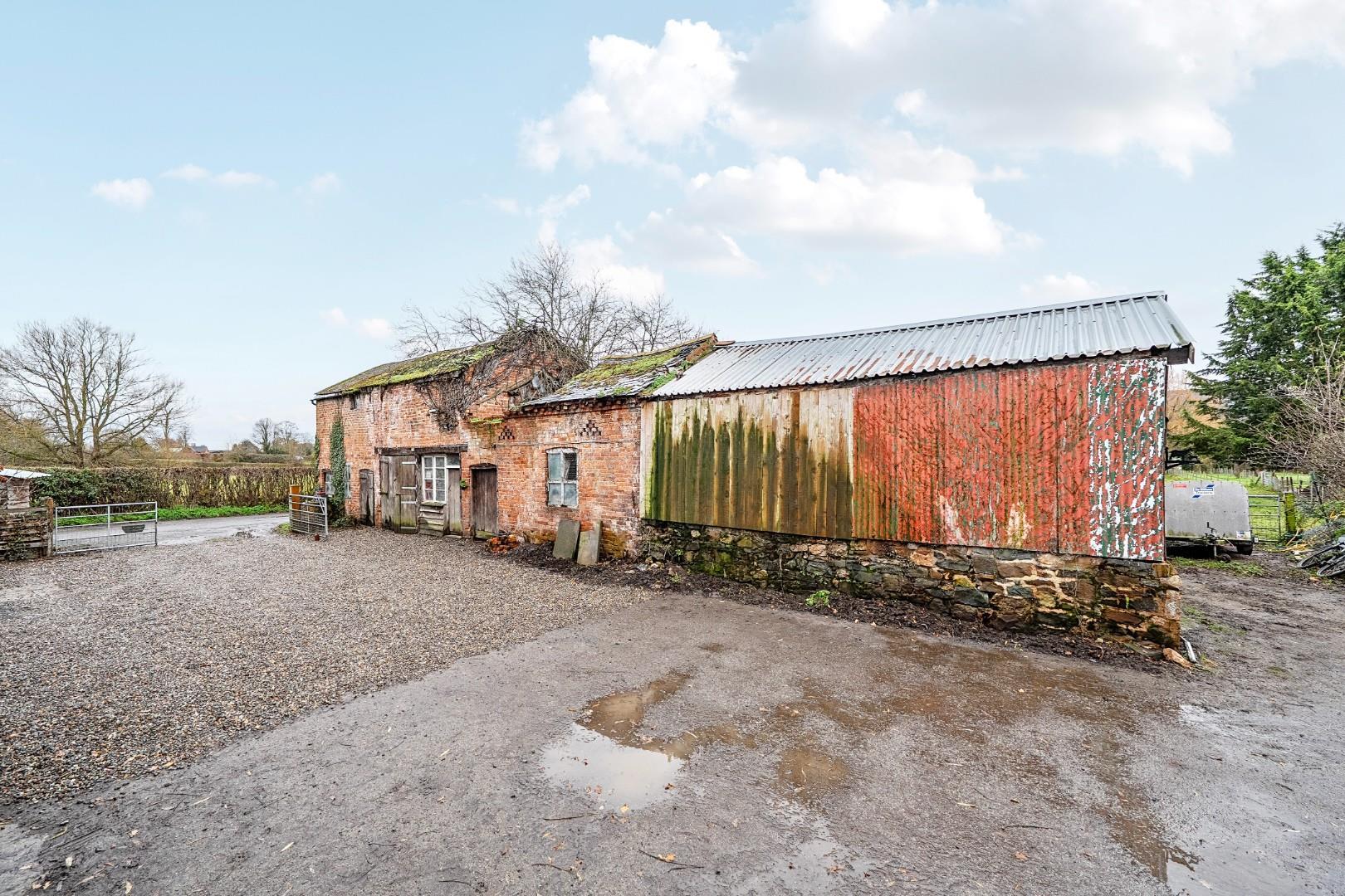 Property Image 45ec44a9-b28b-499c-9de4-1a872c1e508c