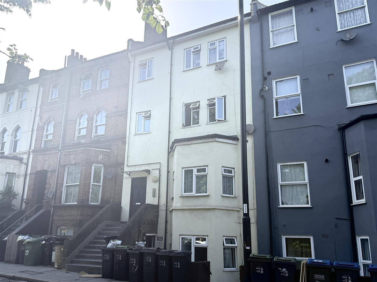Property Image 45f0d1c8-d9ed-49c3-91e8-4fa97654ea43
