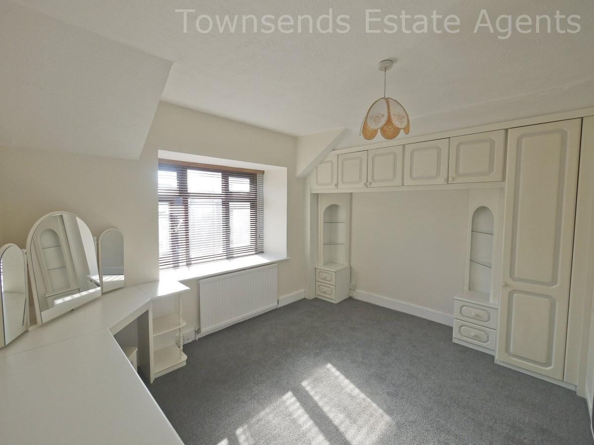 Property Image 45f340c3-5b8a-4906-843d-2f10c3b0c148
