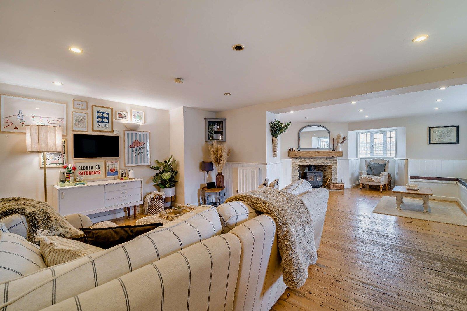 Property Image 45fe29eb-3a15-4486-b2b9-682d84fbeb34