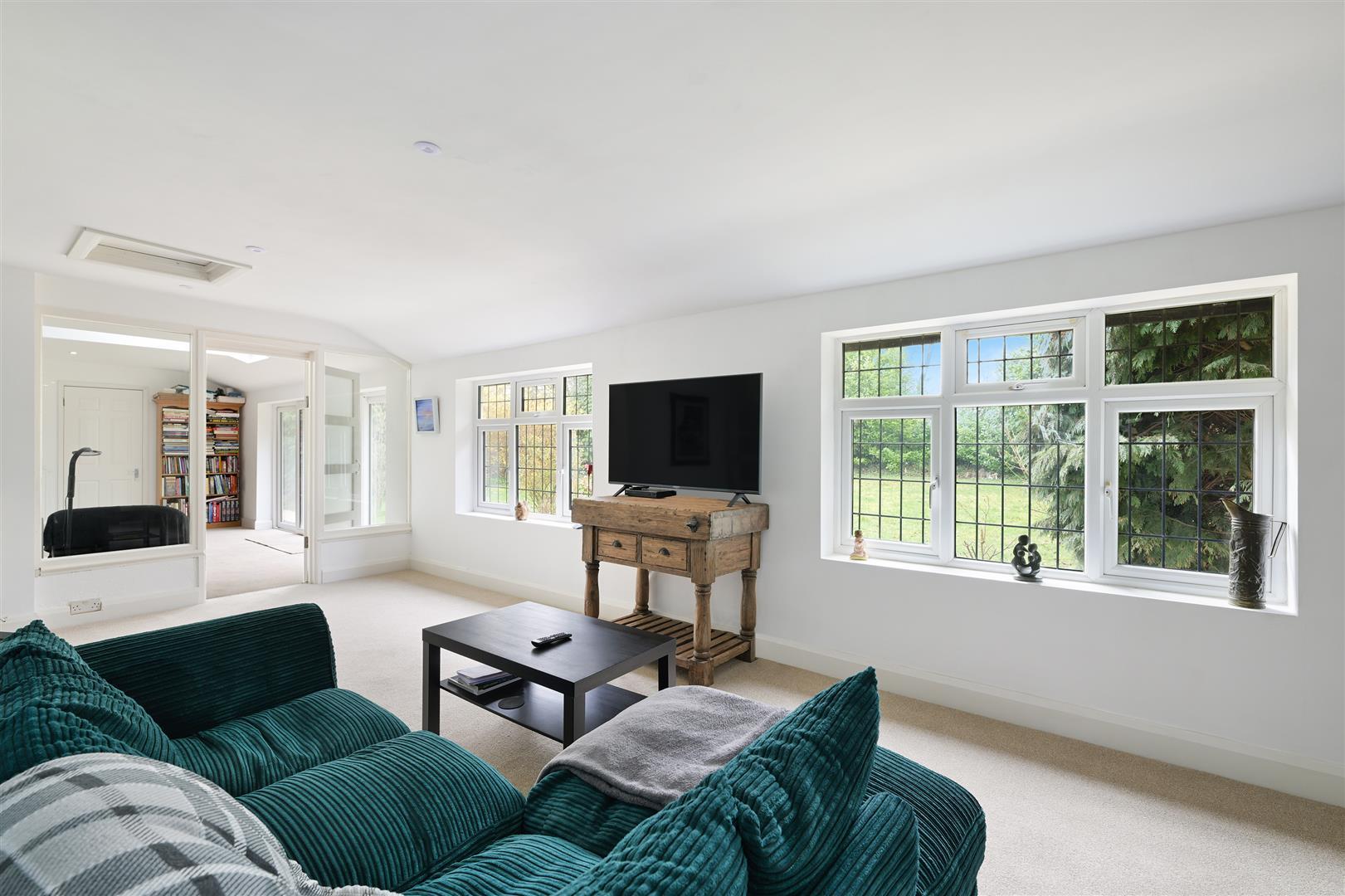 Property Image 460110d9-4d00-4965-8d95-d118f4b8062a