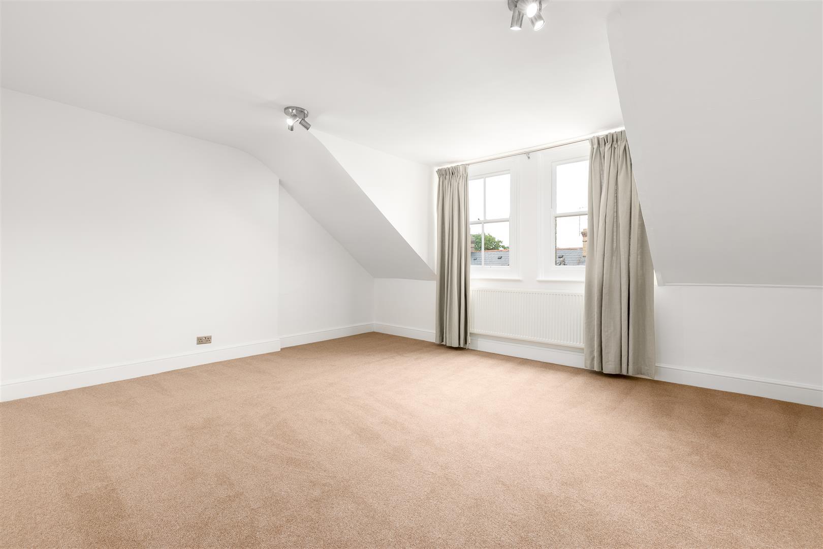 Property Image 4603ee71-b5bc-4748-b13c-43332921ff36