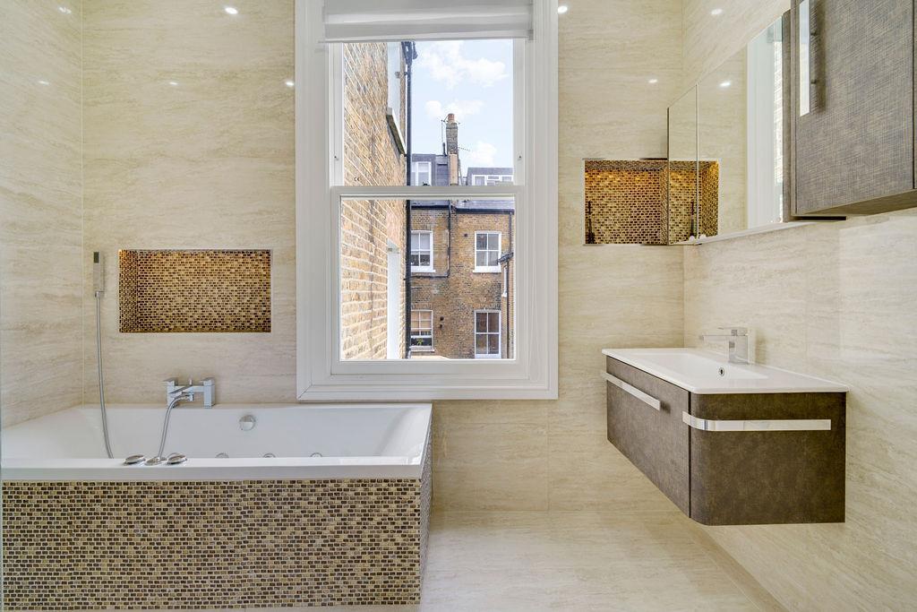 Property Image 460ed377-6cd7-4561-b0f3-71ee6d865bb9
