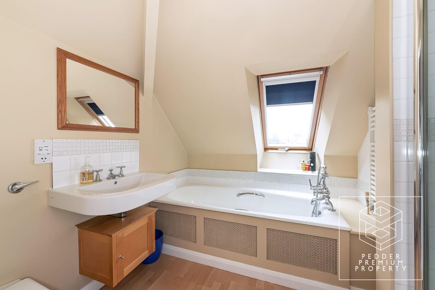 Property Image 4610a814-c606-4c2f-ba1a-20d5ed5454bd