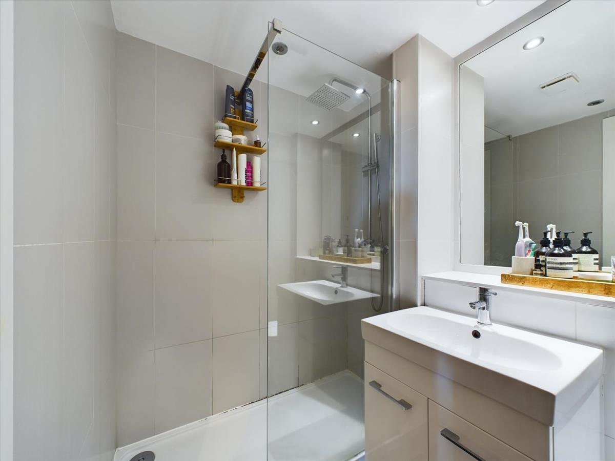 Property Image 4616f926-9b41-41a2-a692-be8f8a6ee31d