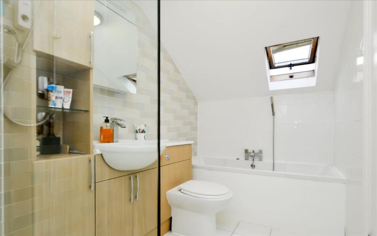 Property Image 4629f8ae-78b4-4b52-8306-284a8aca0ecd