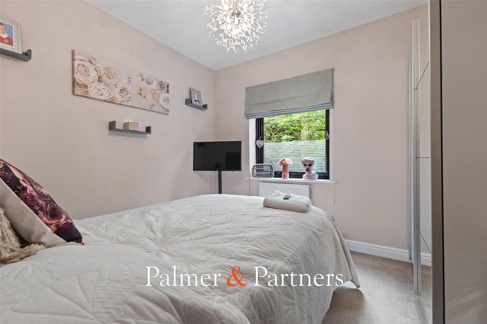 Property Image 462db3e9-f931-45fa-bc25-0303b9e97af8