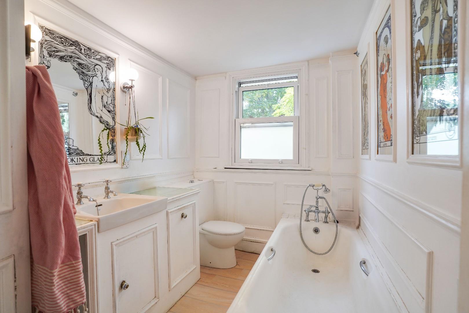 Property Image 463a9a2f-ec58-4648-8a64-9ff5b4123e16