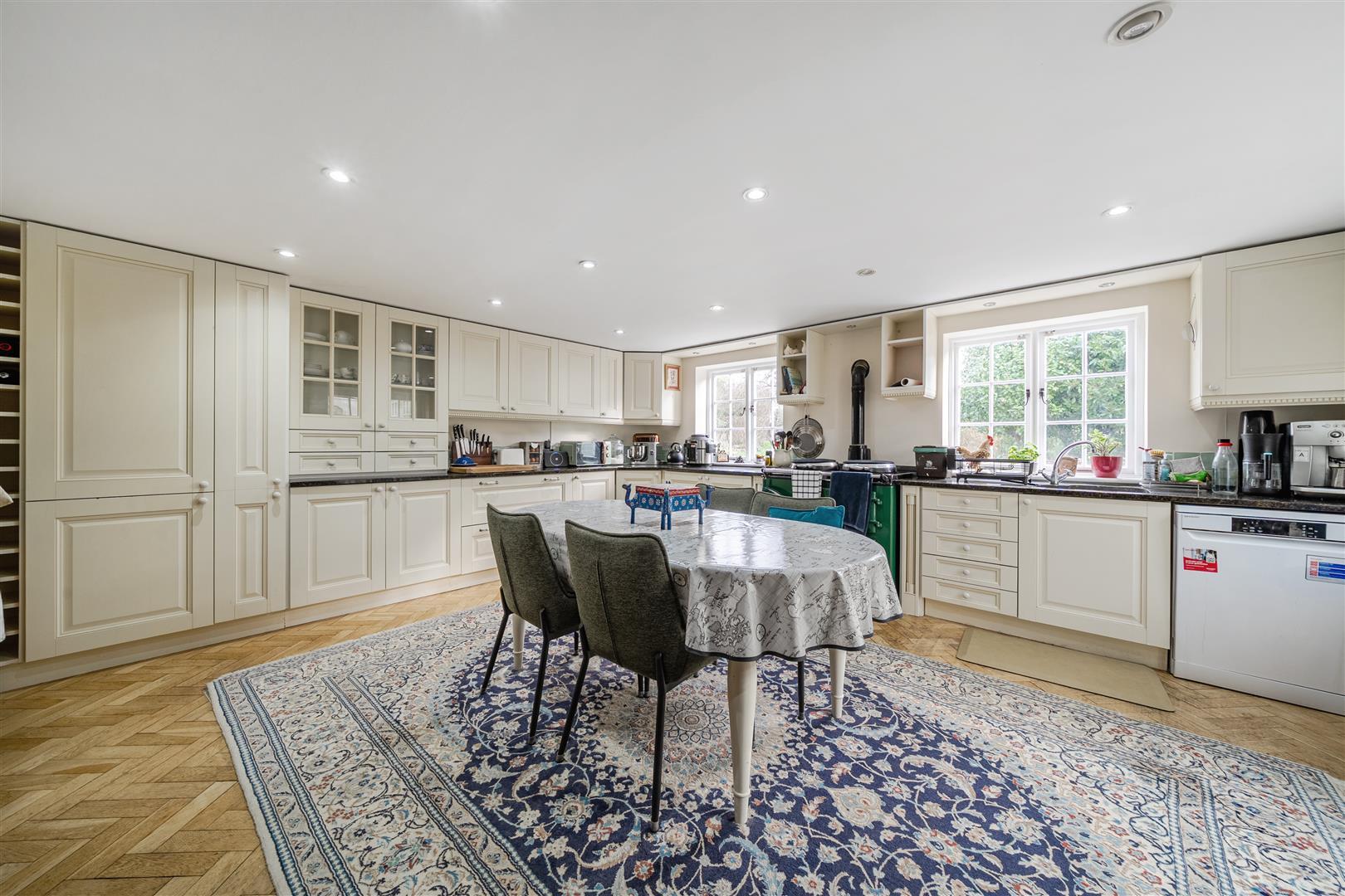 Property Image 4649d5fc-c25c-4c70-ad39-4d1f3ca228f3