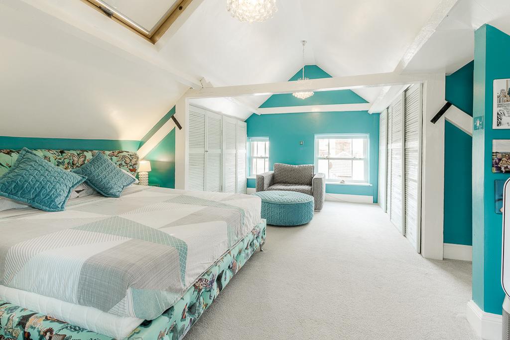 Property Image 464f7800-ac87-4d99-865d-37421bd96830