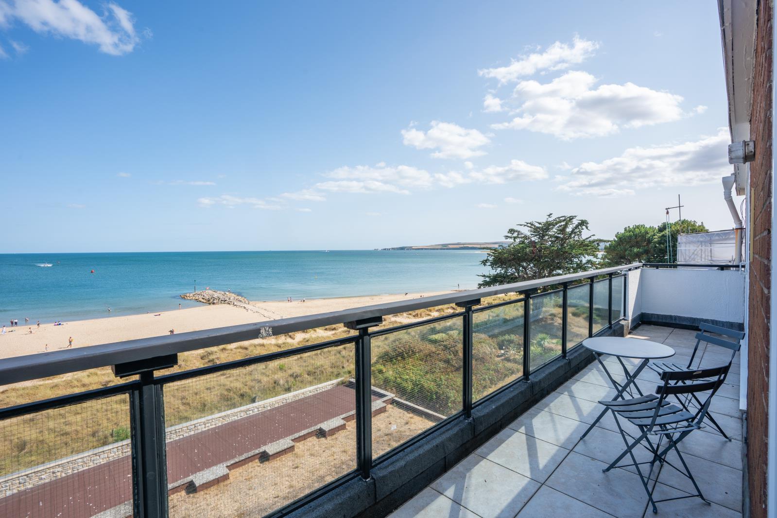 Property Image 4661d728-6c66-49e9-83d7-2df594d41b14