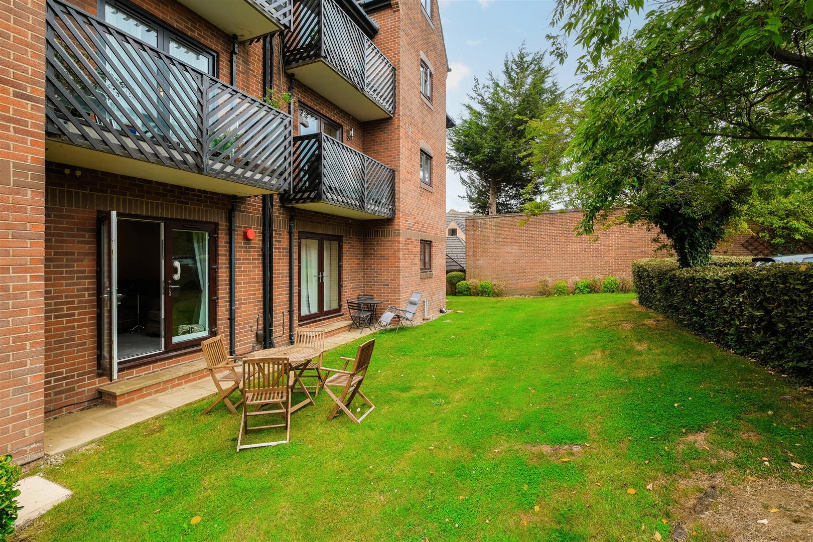 Property Image 466639fe-aa03-4381-b795-469ecdd1bc61