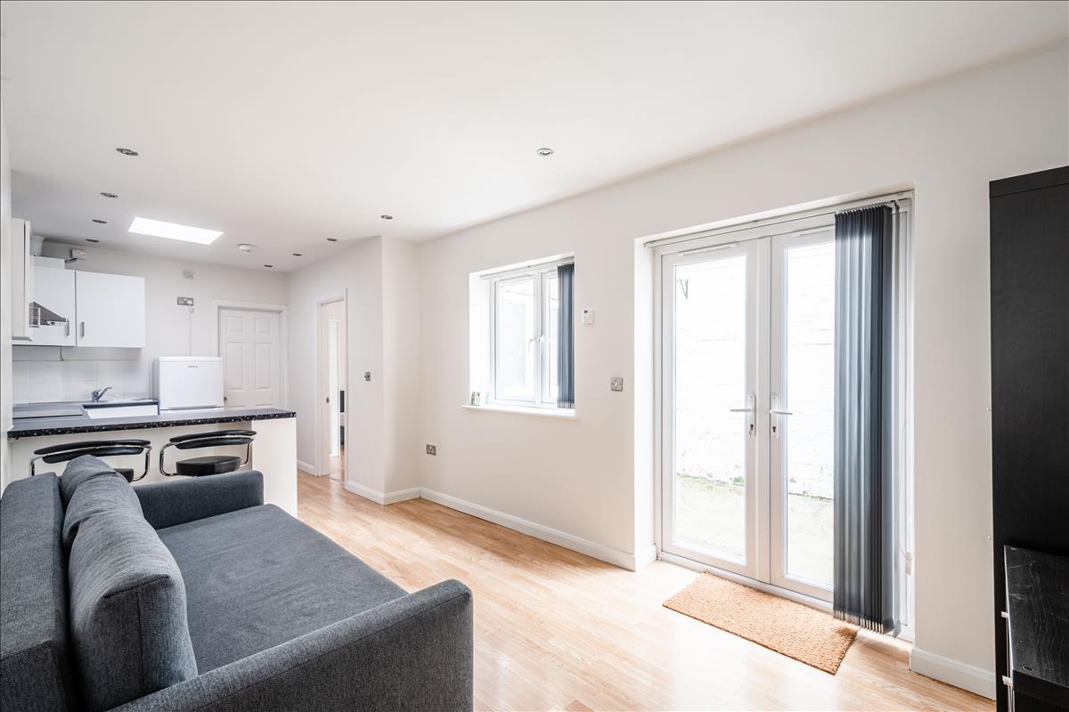Property Image 4672ecc9-8d3e-4882-91b3-8a9ca37f1c6c