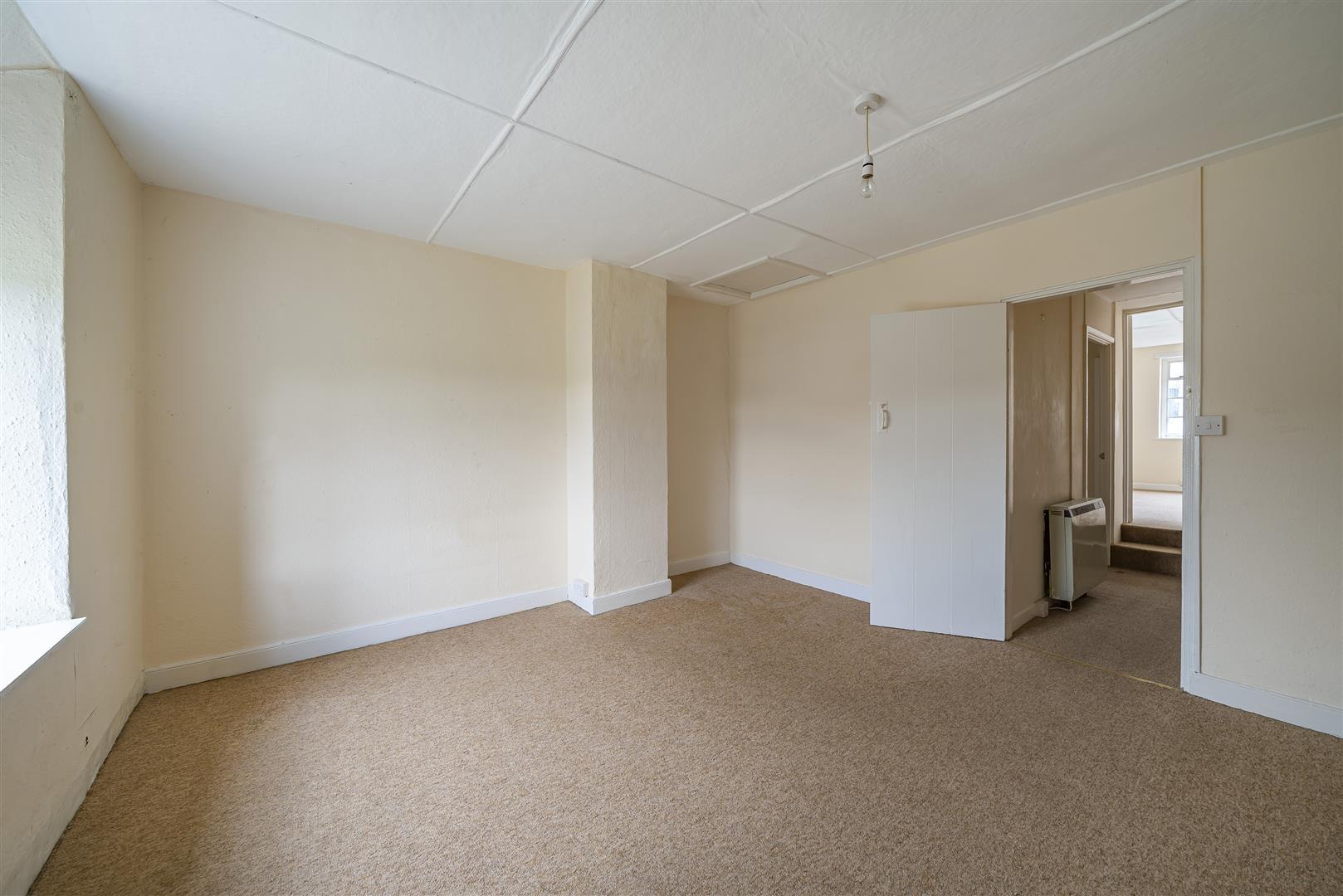 Property Image 467408e5-63f0-4469-adc5-4fc6eb6748e7