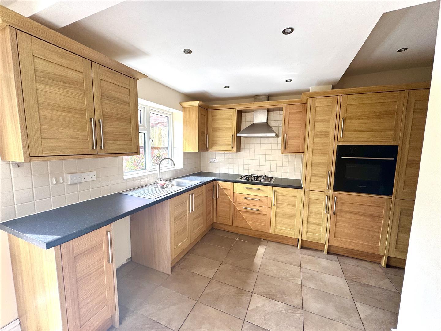 Property Image 467a9f19-ef63-4738-bd2e-8249d0d98886
