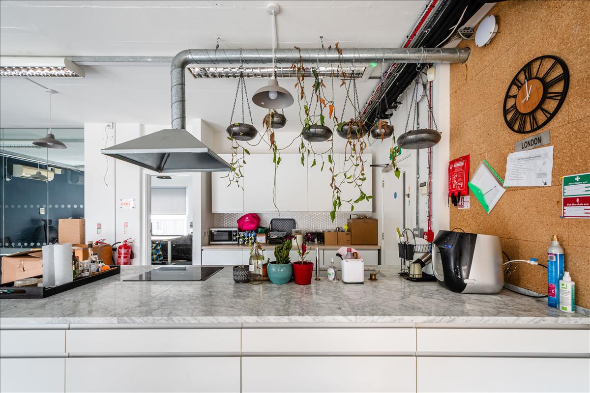 Property Image 467ec5b5-be0c-40f6-875f-68be04652336