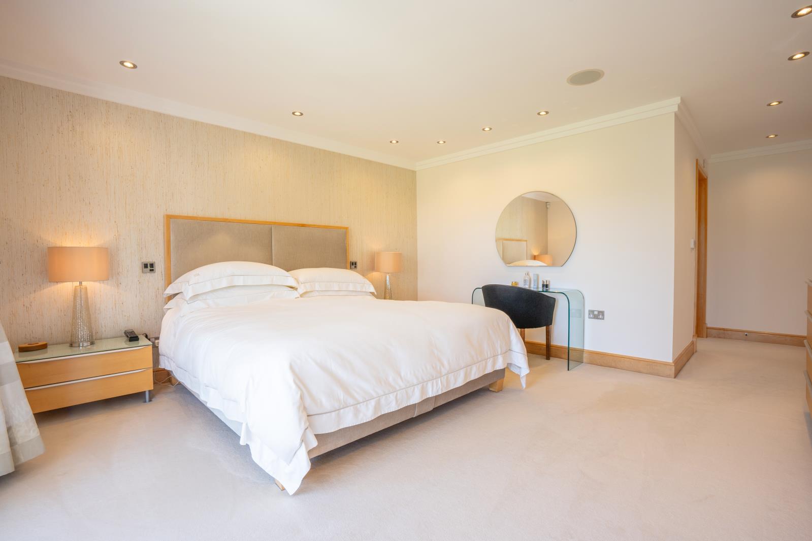 Property Image 467fe73e-3229-49bd-884f-d2d3070b6fc7