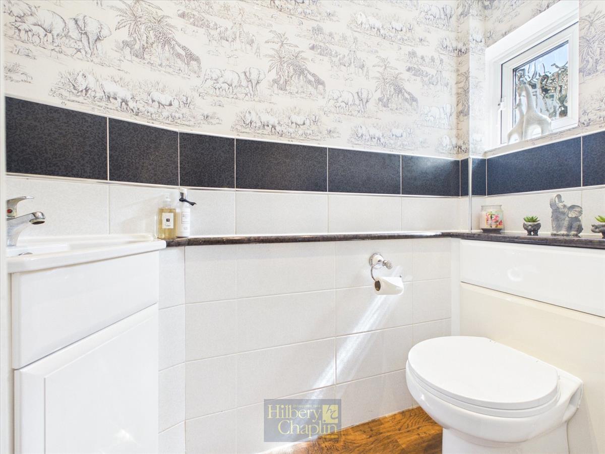 Property Image 468f8943-40cc-43dd-8fc5-4f074ea1e606