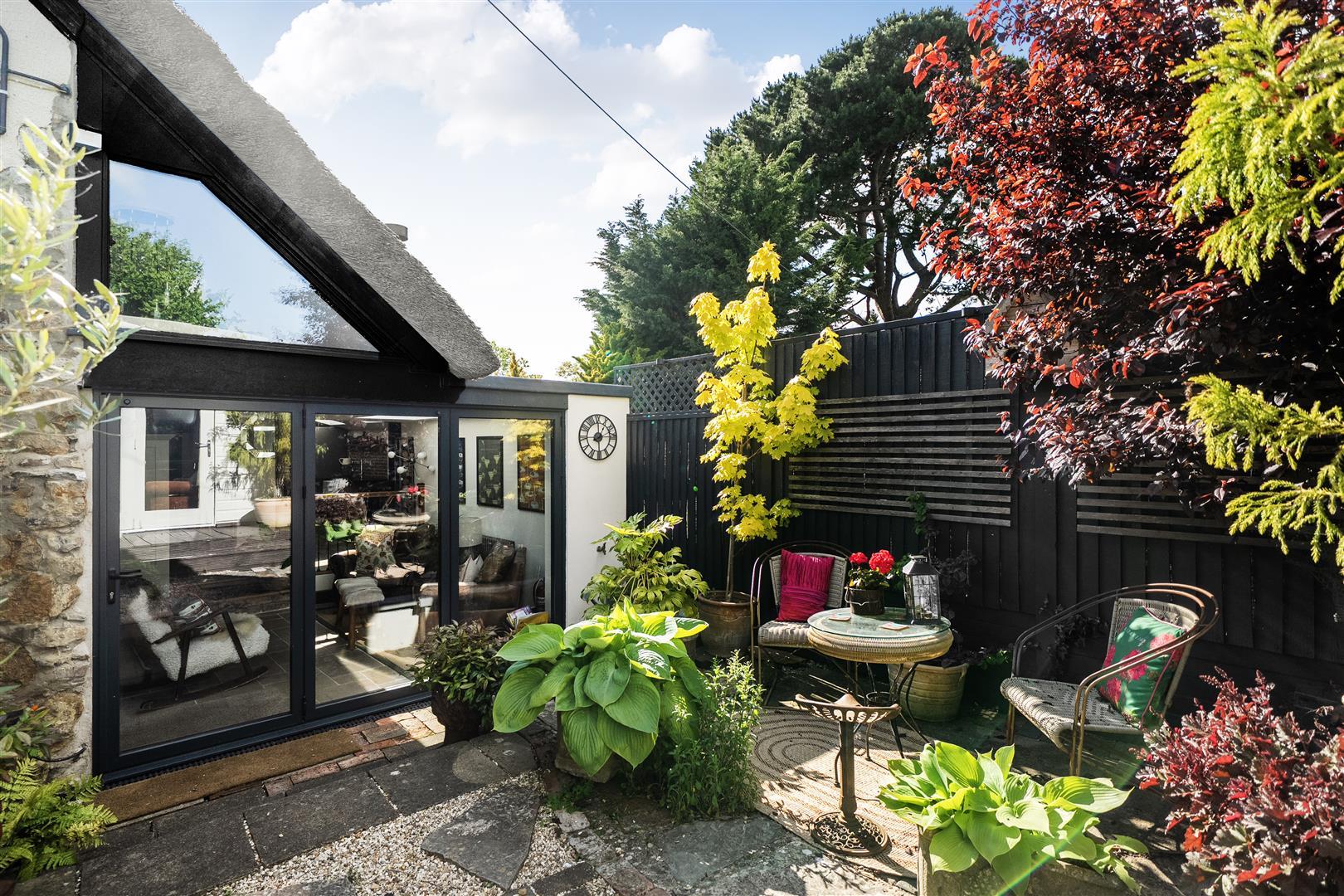 Property Image 469613da-f9e4-40b8-8a1a-651b00935881