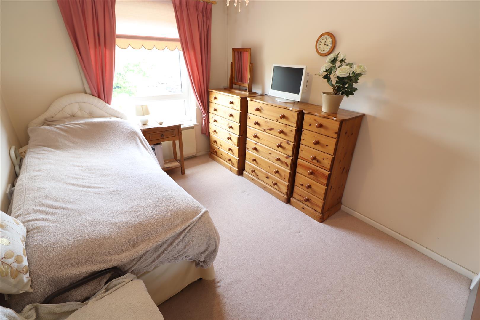 Property Image 46a1e8d0-7154-4486-8869-3a6b7d415306