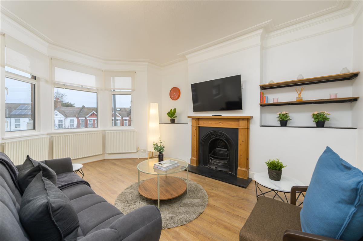 Property Image 46bb2b7a-dce1-453f-bb28-e7e7f2d993b7