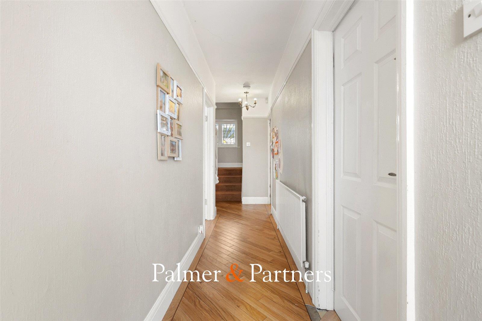 Property Image 46bde57c-c256-4341-853e-9a384c7f80e8
