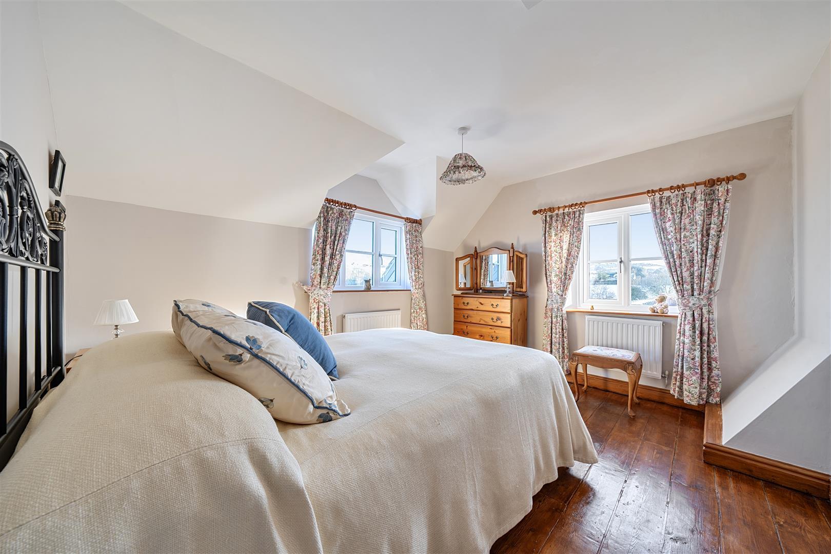 Property Image 46c822ff-5fb5-472c-bedf-d4020c9fb855
