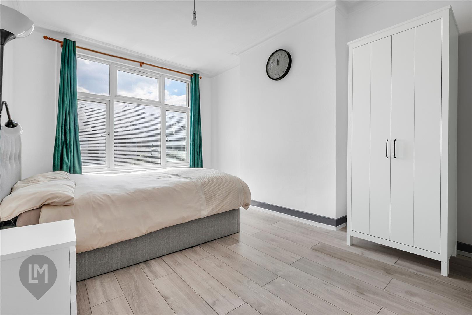 Property Image 46c86b36-0d8e-4faa-b381-7e508431faae