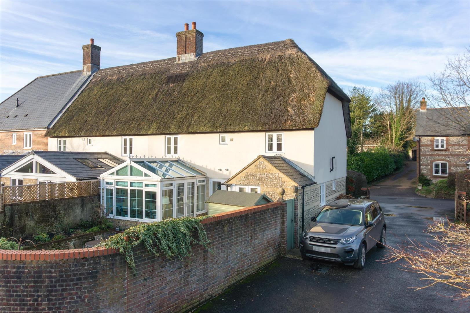 Property Image 46d053e4-8a09-44d2-a8f9-23f9962927dc