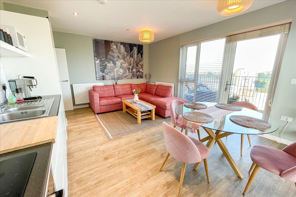 Property Image 46e87fd3-8401-4a01-b44b-a2140af5313d