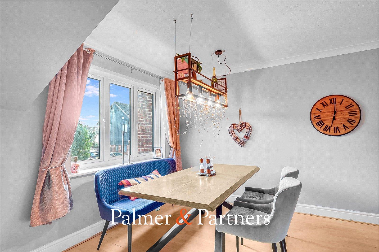 Property Image 46eb4b59-e803-4566-bb94-356c2bac4001