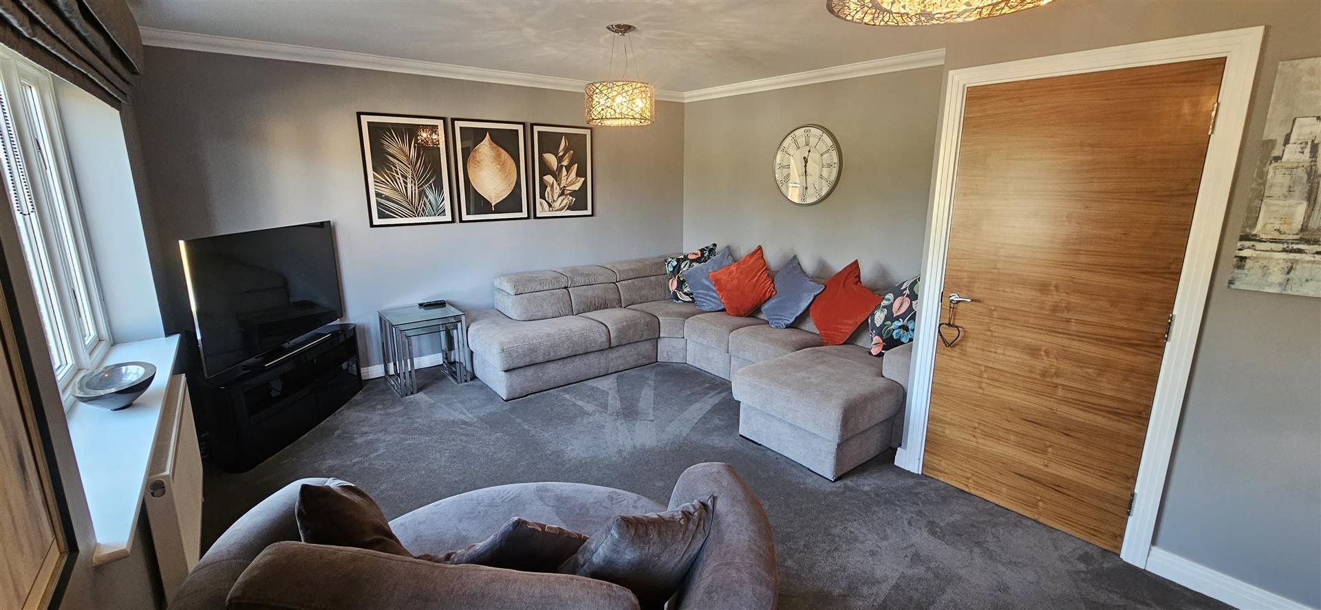 Property Image 46f559da-bf28-4537-8dc7-5eba1b33502b