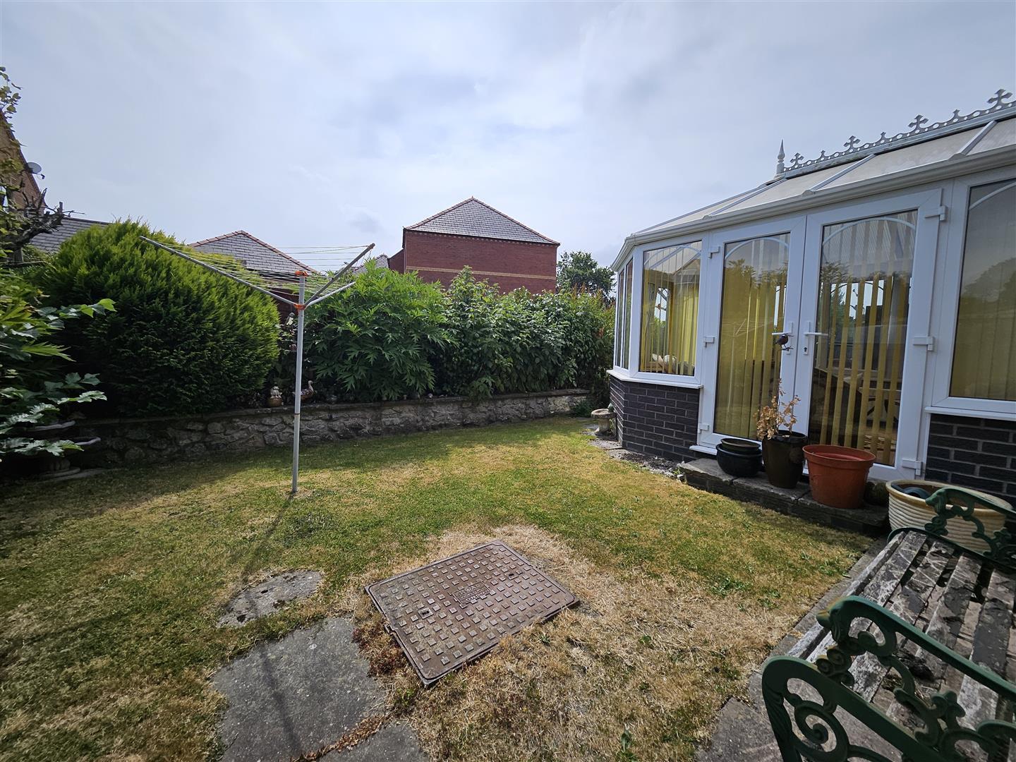 Property Image 46fa87dc-5817-45a7-8c90-4a969592767d