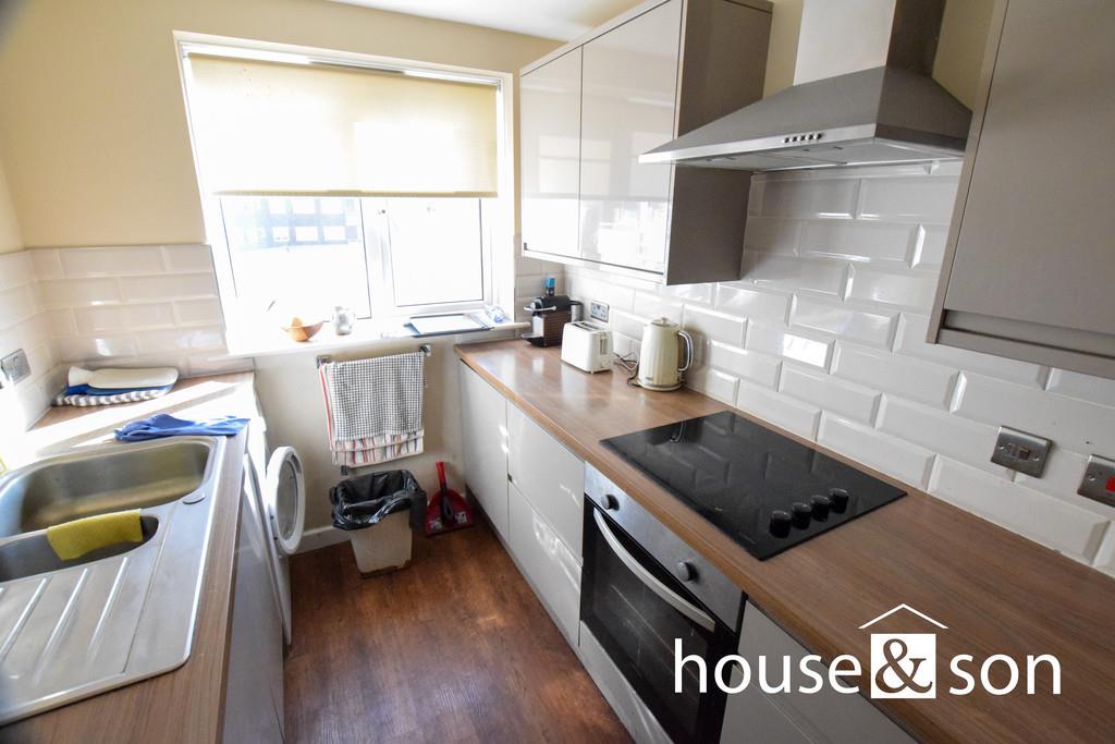 Property Image 46faaefa-ad17-4709-b931-5e805d70a733