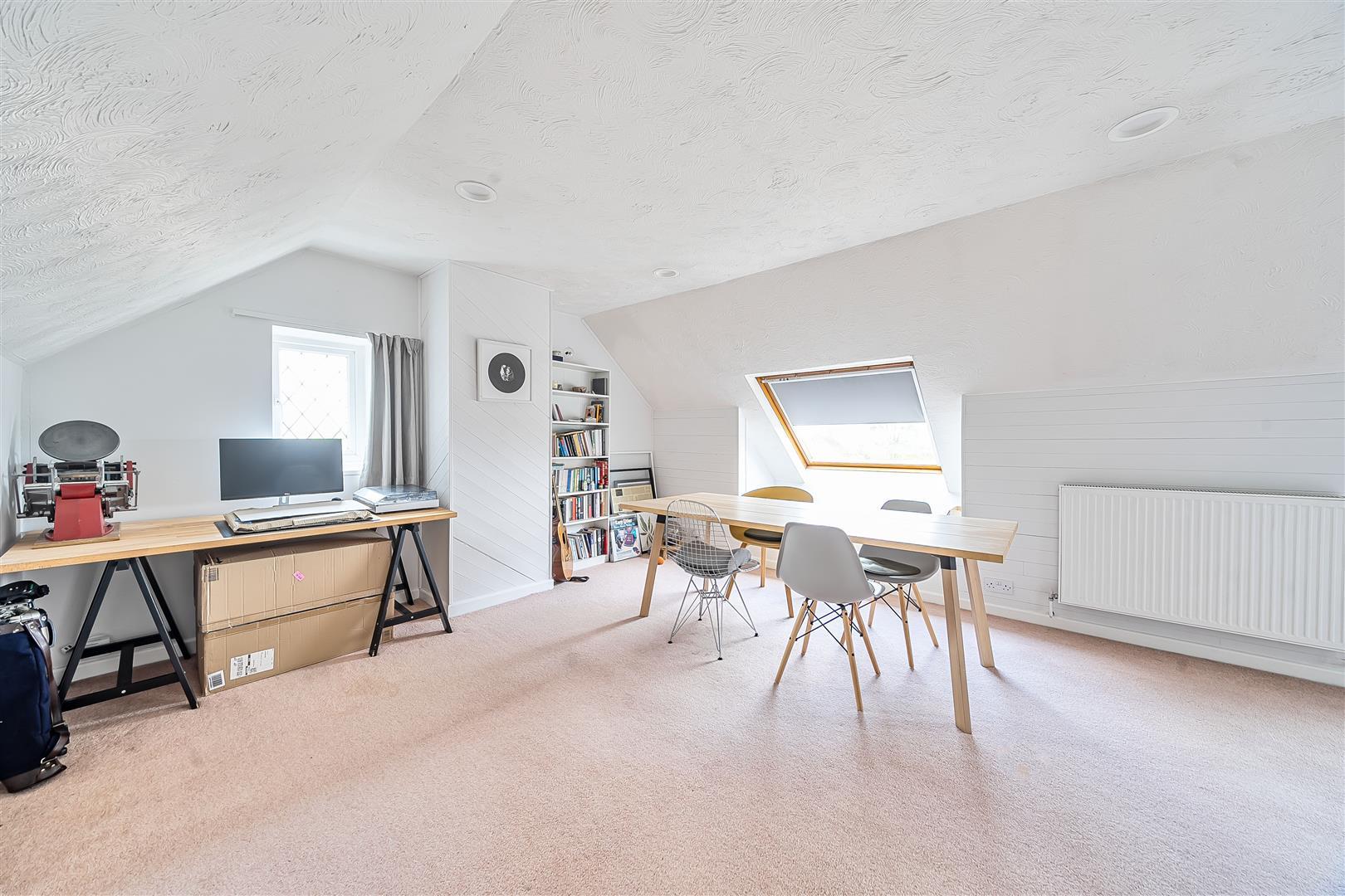 Property Image 470bc415-faae-49d4-8299-a54164ce6e4e