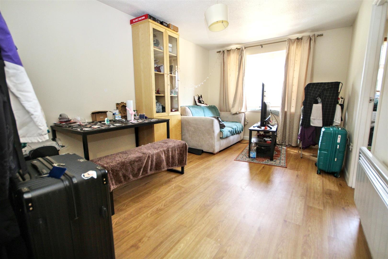 Property Image 47108410-608c-4cd7-b27f-285f040be8eb