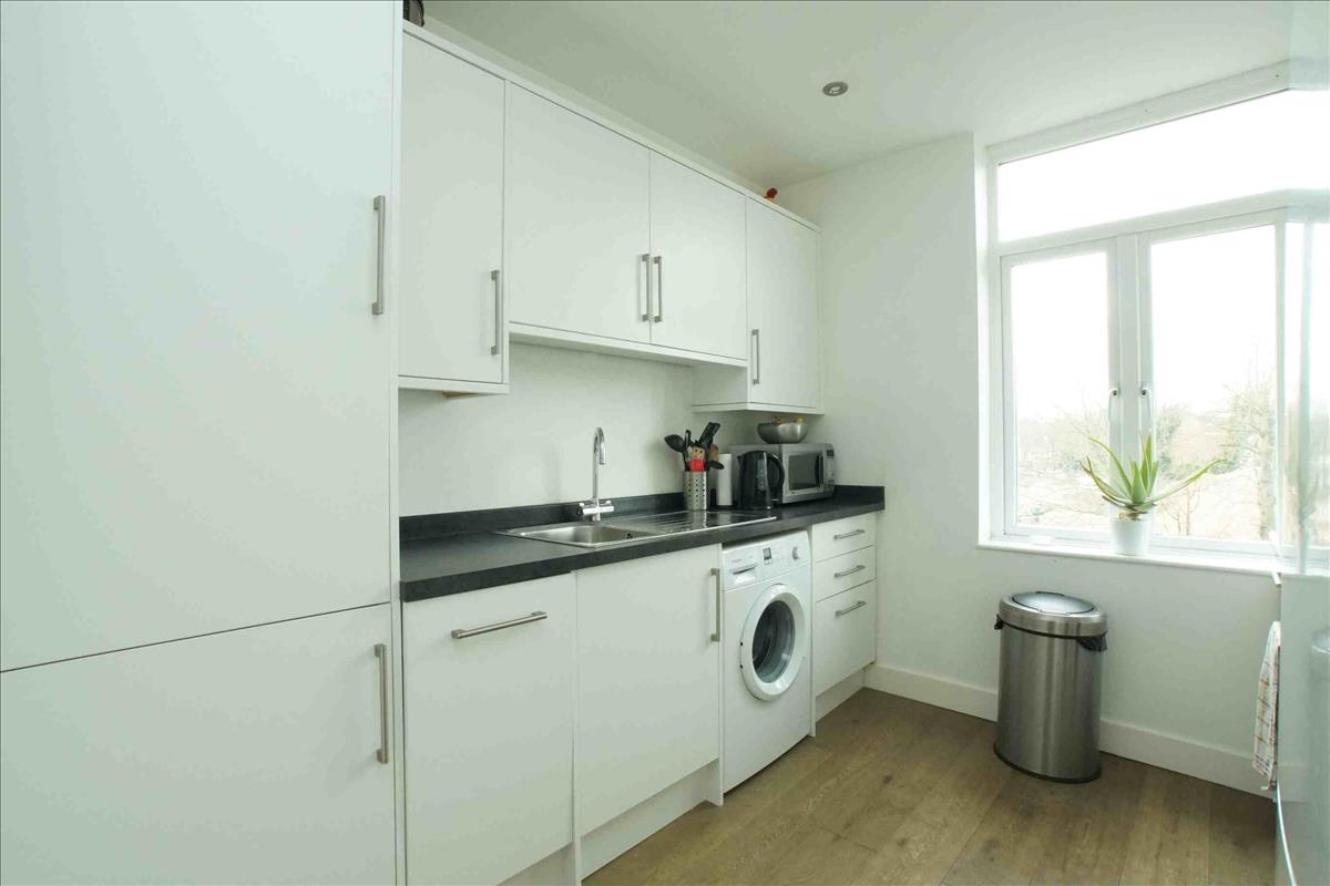 Property Image 471b0f99-2233-4f7e-adca-9138b40dd149