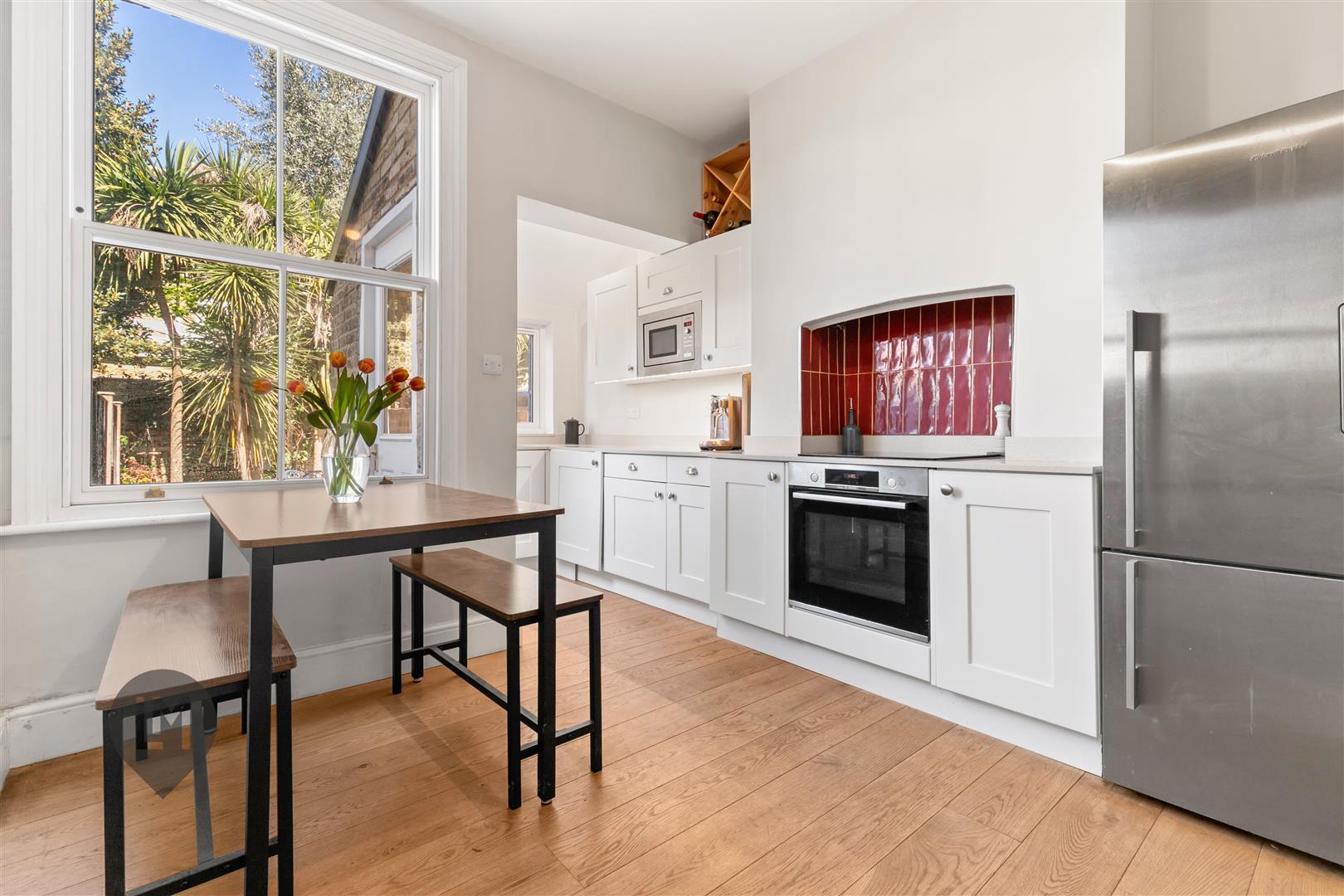 Property Image 471ea402-be27-47cb-856e-34faa155b8aa