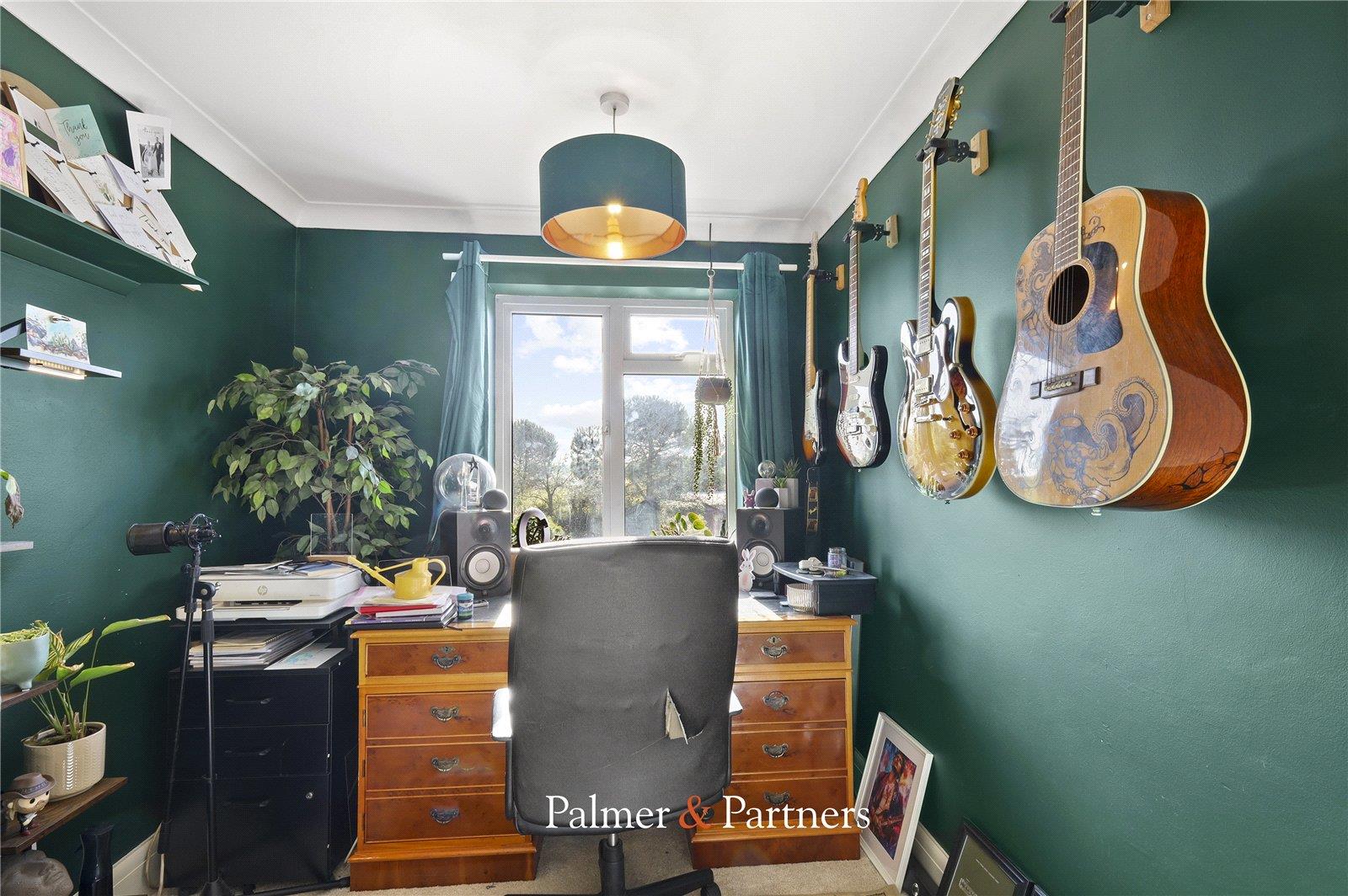 Property Image 47208329-af97-4c36-9e00-9046c9c4e3e9