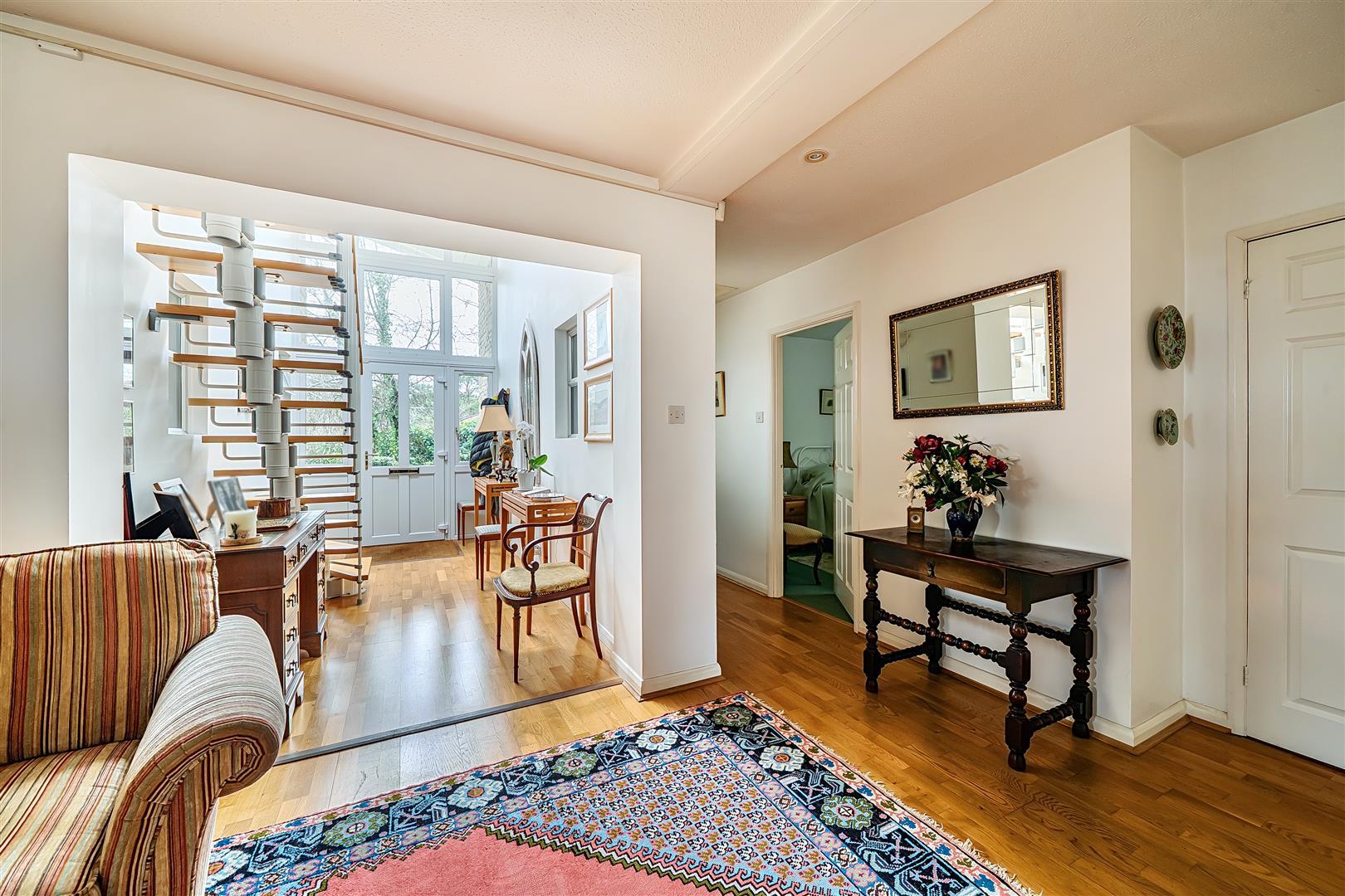 Property Image 47245aac-f38d-4610-8dab-8eef297a361a