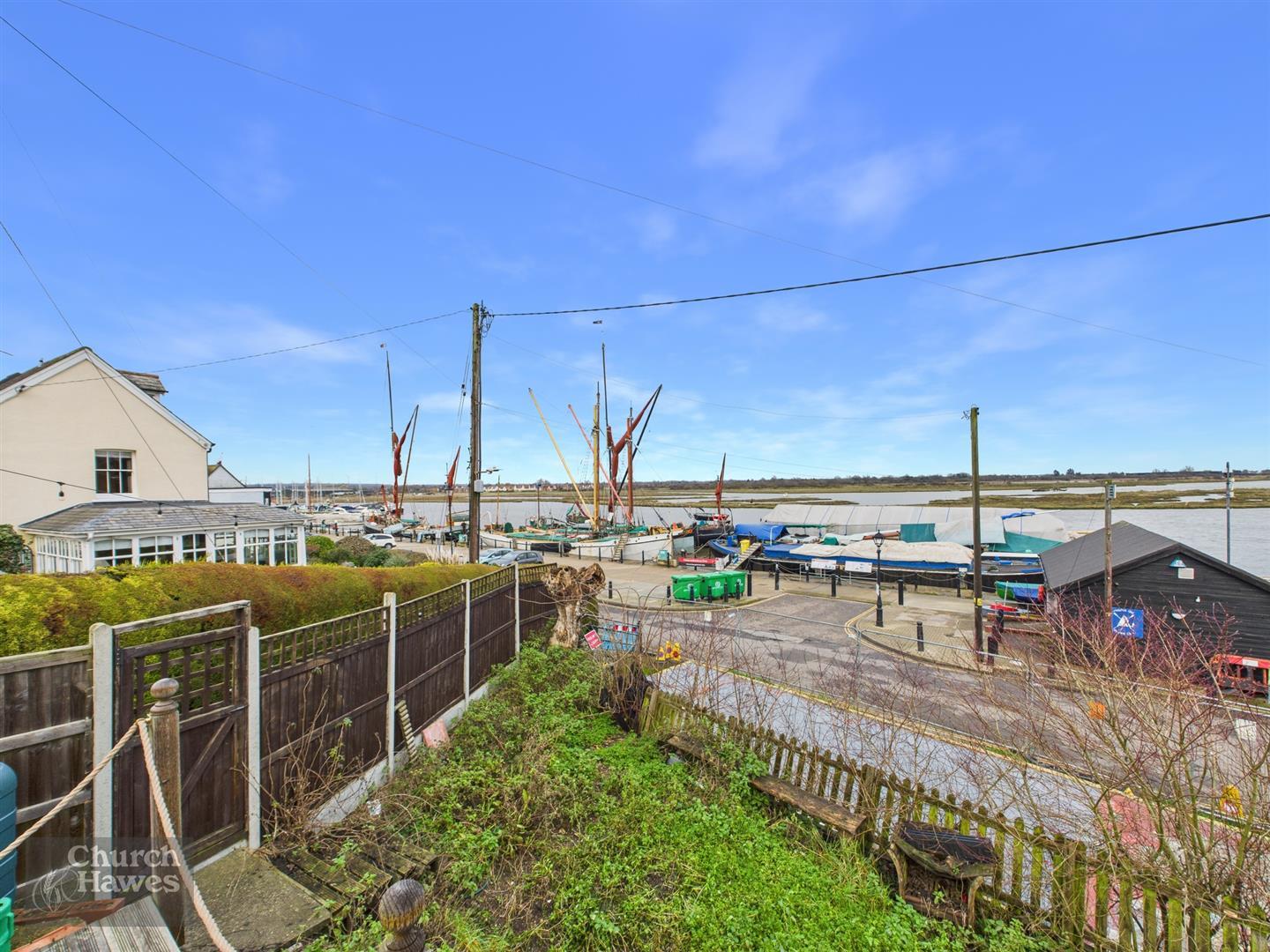 Property Image 472d8326-3543-465e-b569-5c2866286d93