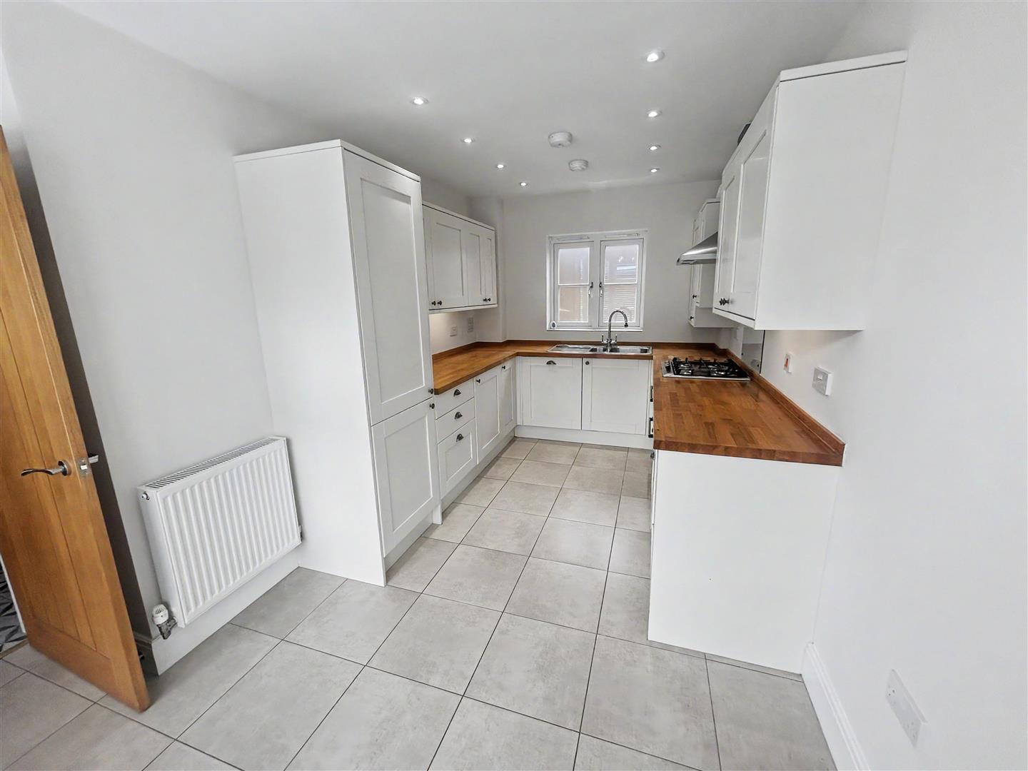 Property Image 474c2d18-e423-44a4-8f00-02bcde05698e