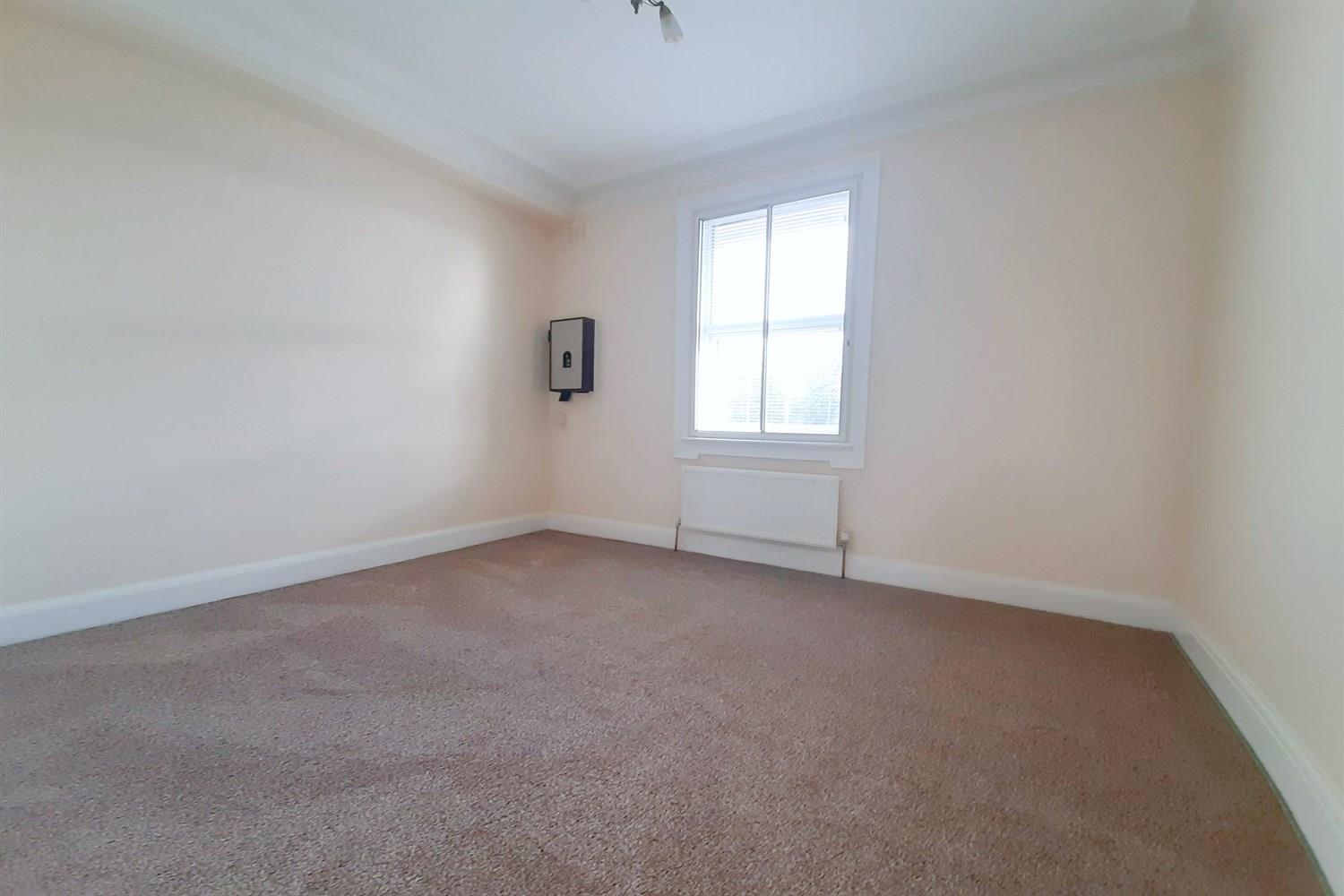 Property Image 475bae0e-b89f-4b9a-ad96-fe1cf79b0189