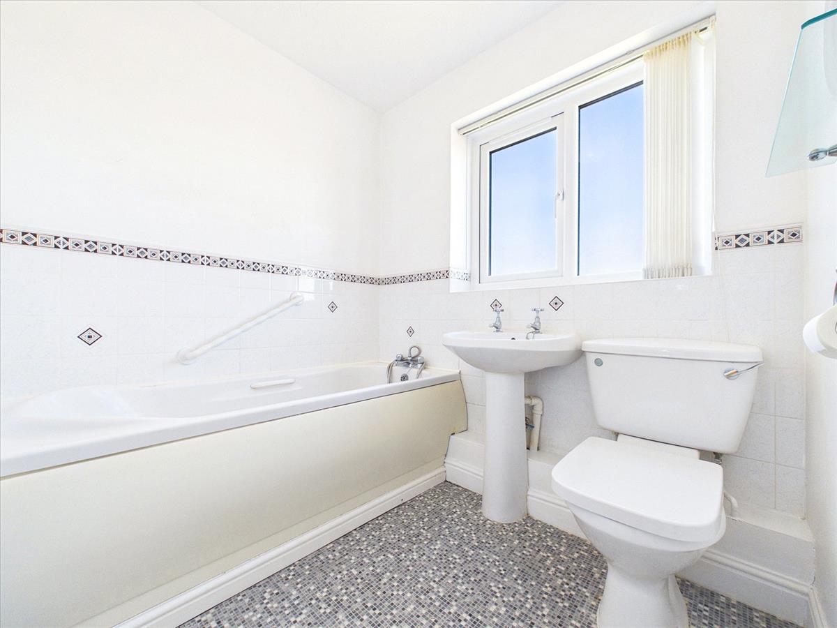Property Image 476d3b30-01b3-4c2e-897d-efb8c87e7203