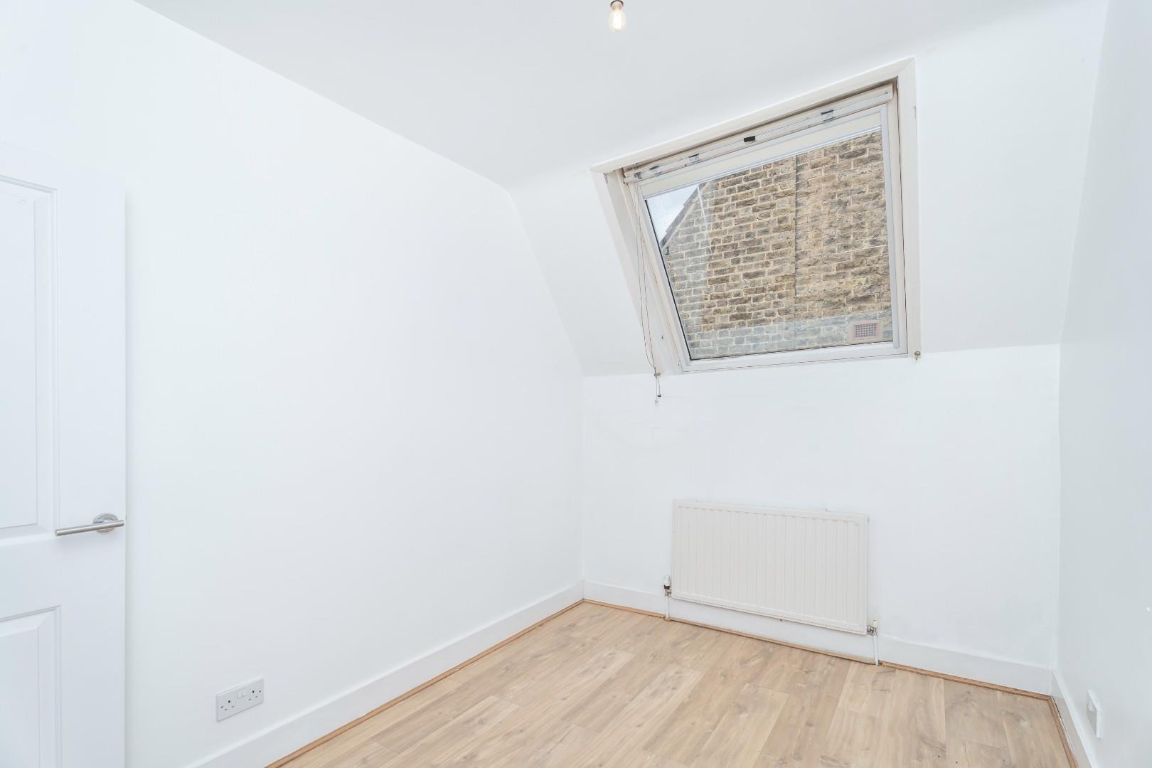 Property Image 476e9fa2-2934-477e-9915-60a5abda26f4