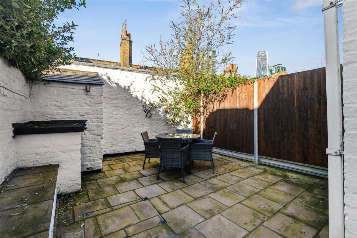 Property Image 47788b45-5d9a-4650-9abf-924269b29eb8