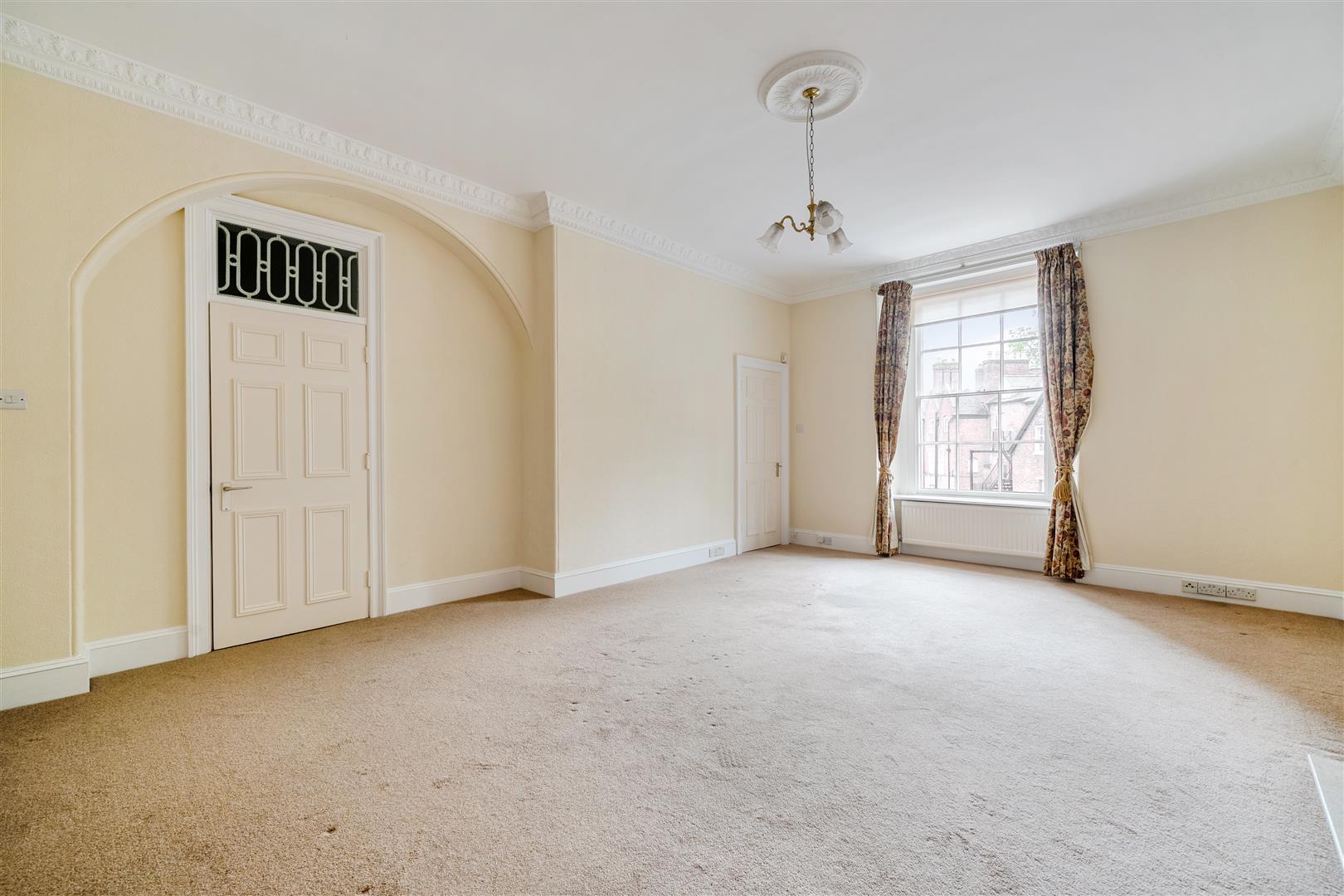 Property Image 4784b810-5f39-44c6-8695-9b3a2a40bea8