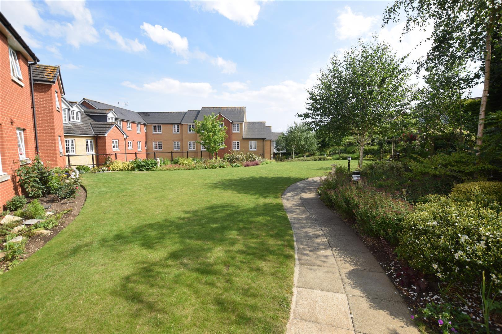 Property Image 47879064-fed1-43f9-992d-4eb9c4664118